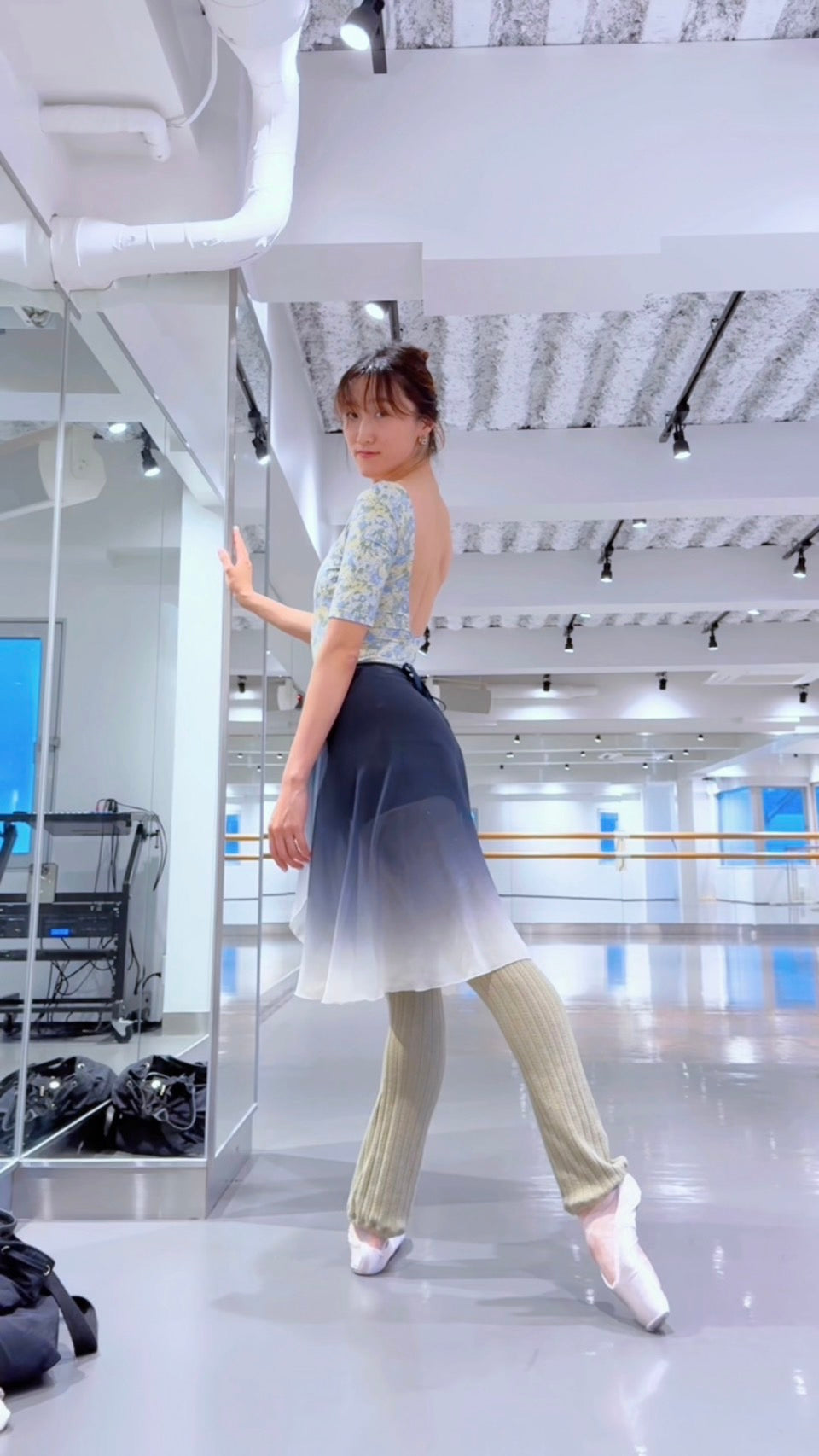 Camiiu Ballet Leg Warmer (鶯色)