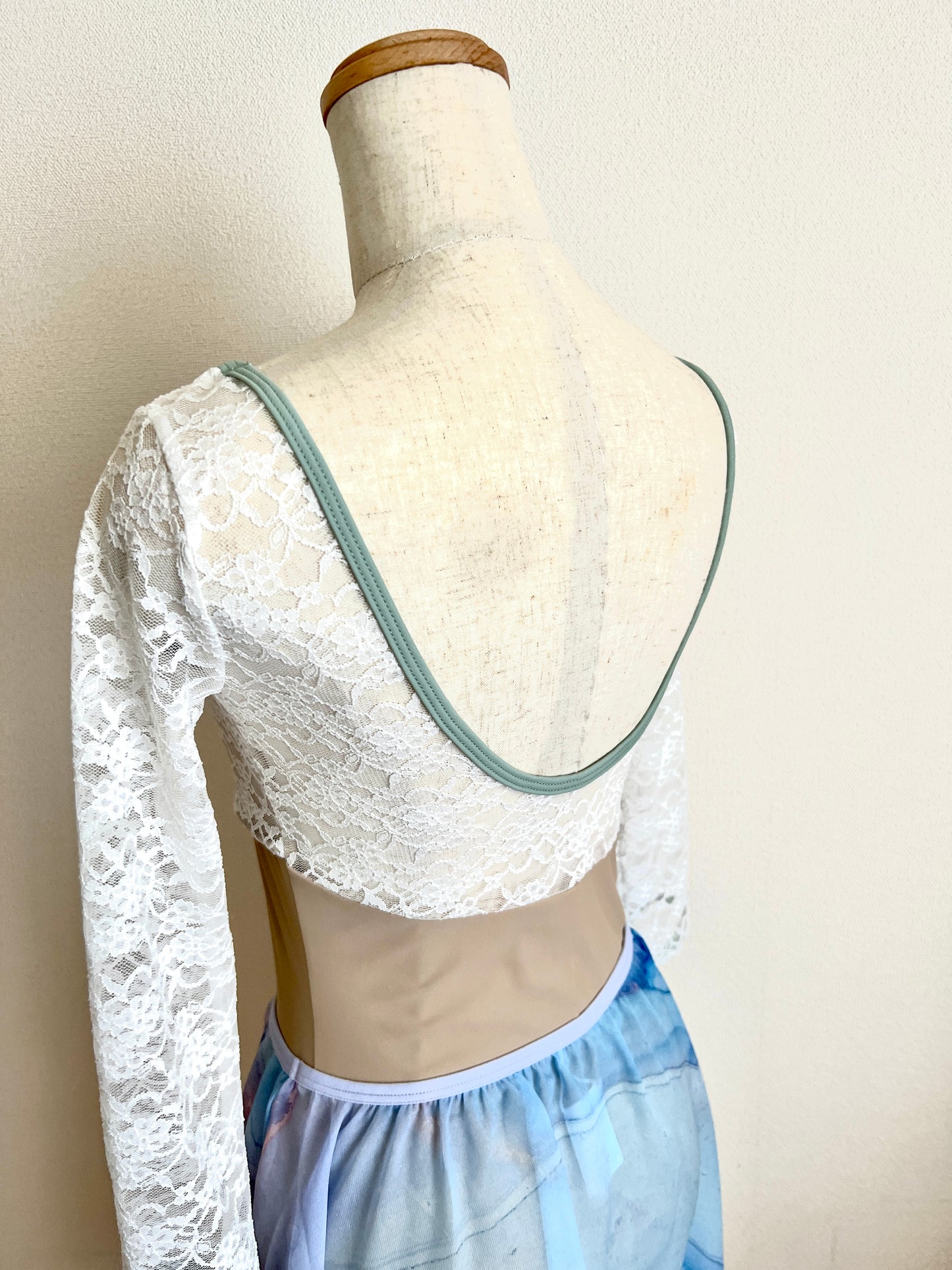 Chic Lace Long Sleeve Leotard♡Beige