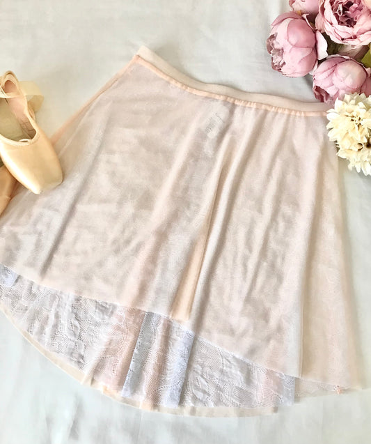Reversible Lace Skirt (Salmon Beige)