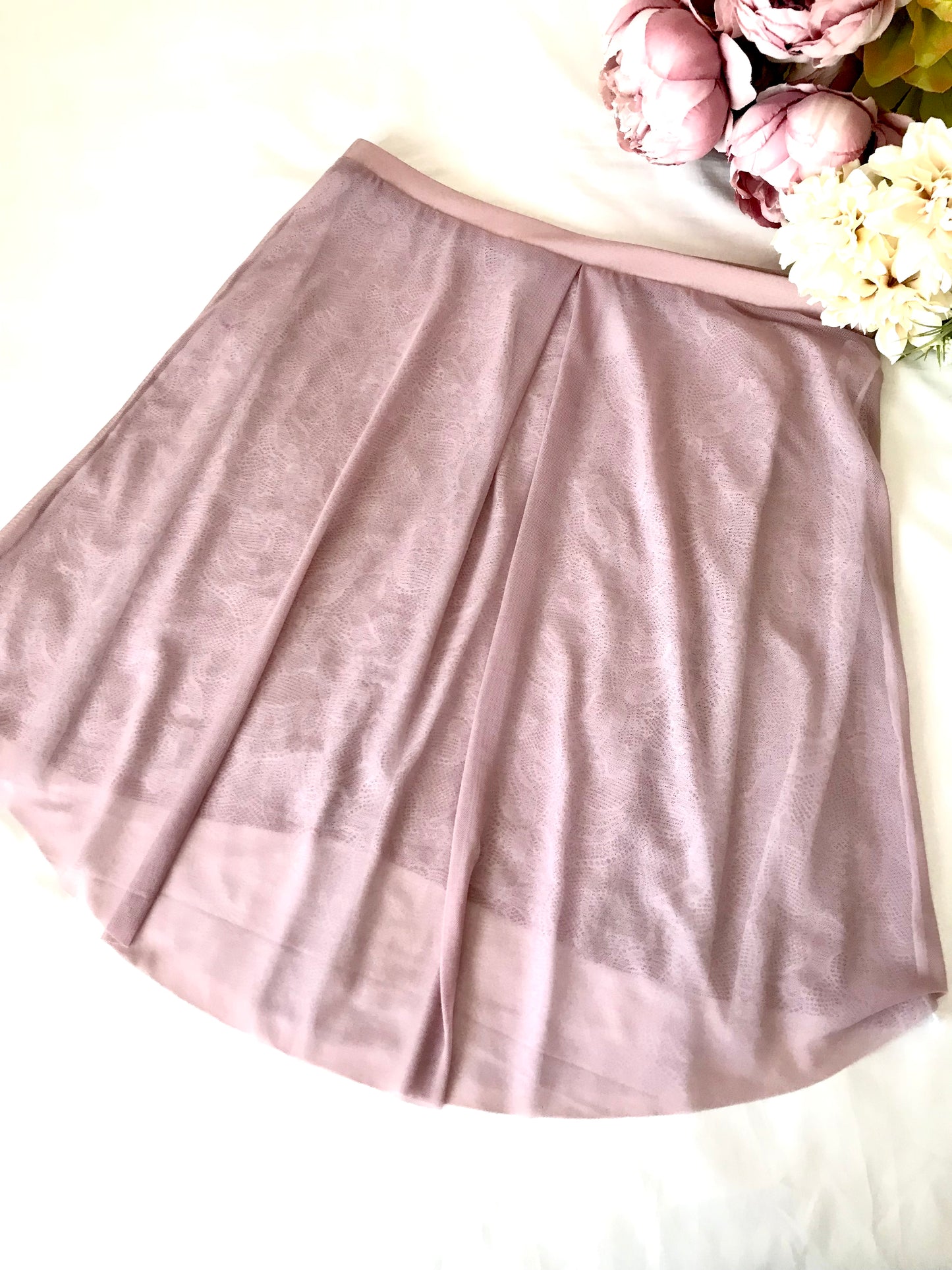 Reversible Lace Skirt (Mellow Mauve)
